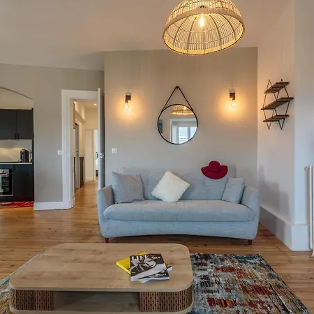 Imperial In The Center Of Close To The