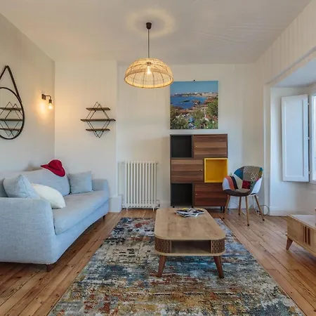 Imperial In The Center Of Close To The Appartement